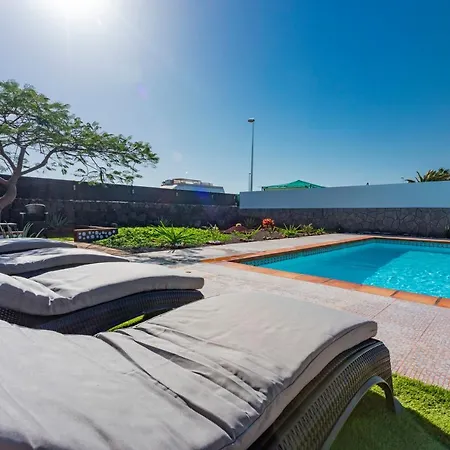Casa Daneo Playa Blanca