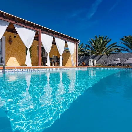 بيت للعطل Casa Daneo *